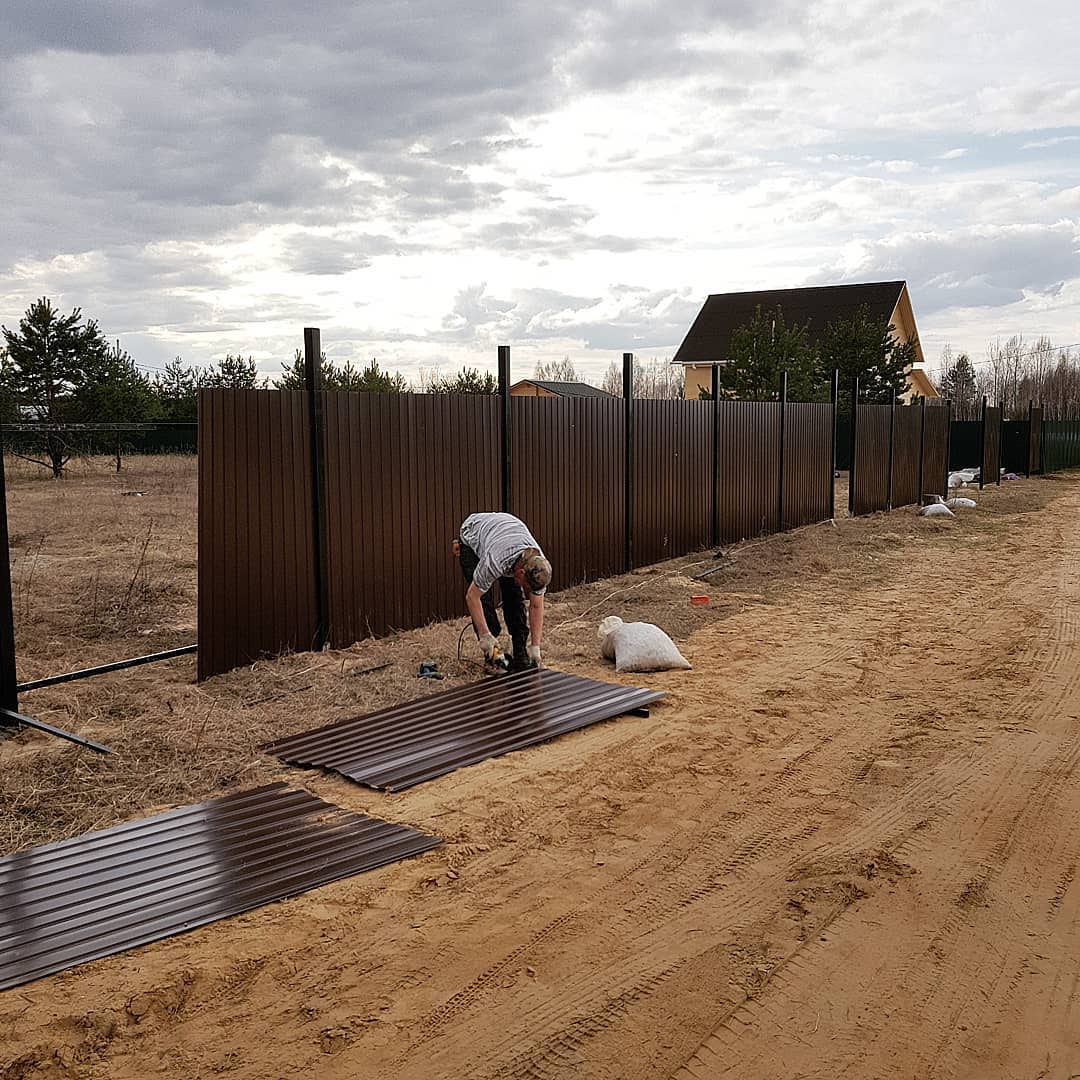 Как выбрать рисунок кованого забора под архитектуру дома и уровень приватности участка в Щёлково